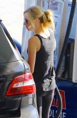 KIMBERLY STEWART at a Gas Station in Brentwood 07/26/2016