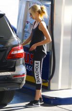 KIMBERLY STEWART at a Gas Station in Brentwood 07/26/2016