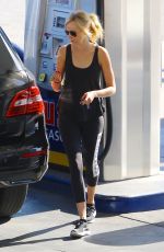 KIMBERLY SYEWART at a Gas Station in Studio City 07/26/2016