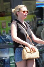 KIRSTEN DUNST at 7 eleven in los angeles 07/20/2016