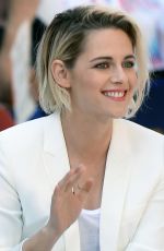 KRISTENNSTEWART onnthenSet of Good Morning America 07/11/2016