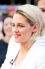 KRISTENNSTEWART onnthenSet of Good Morning America 07/11/2016