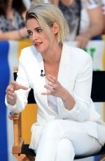 KRISTENNSTEWART onnthenSet of Good Morning America 07/11/2016