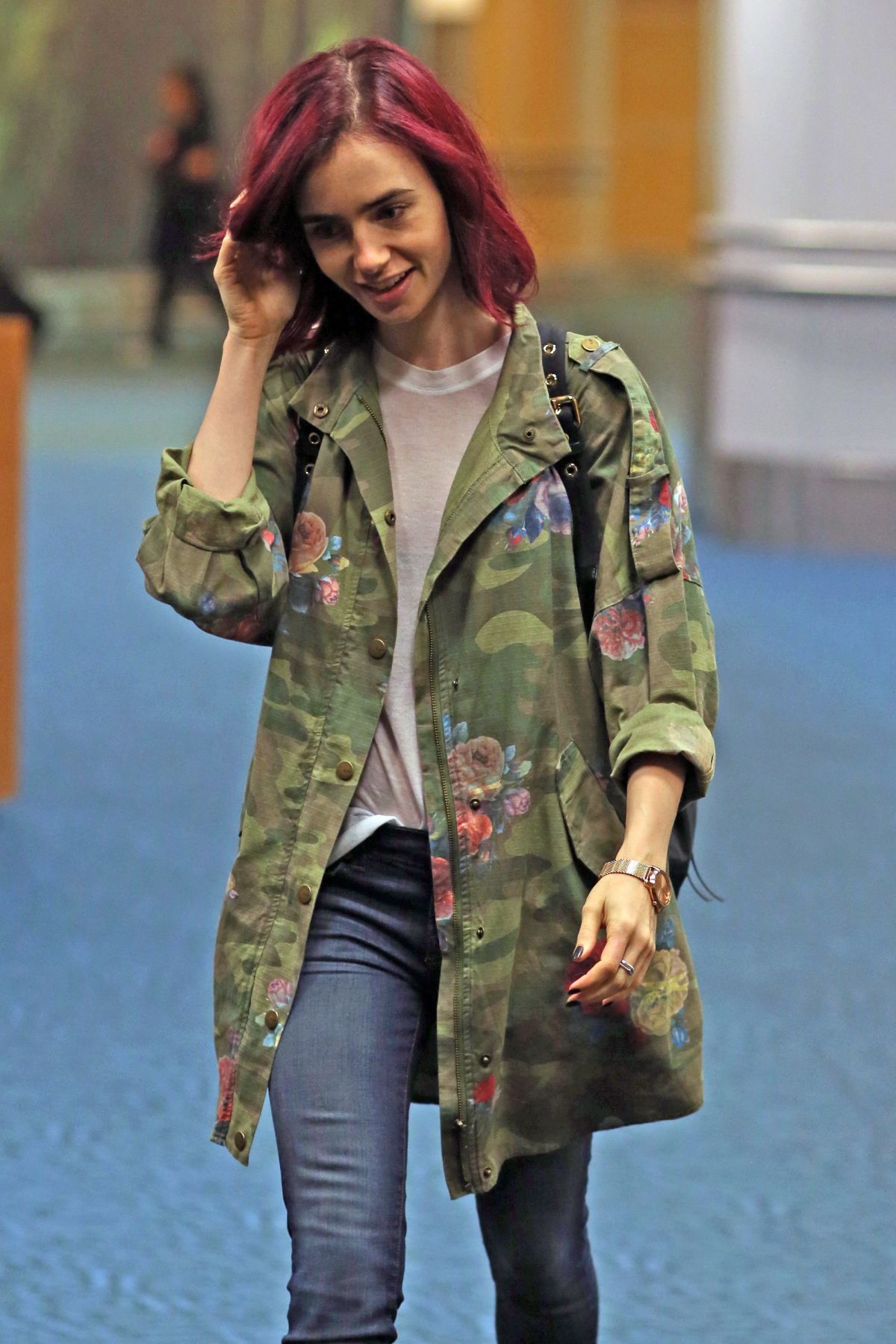 LILY COLLINS Arrives at Airport in Vancouver 07/28/2016. LILY COLLINS Arrives at Airport in Vancouver 07/28/2016.