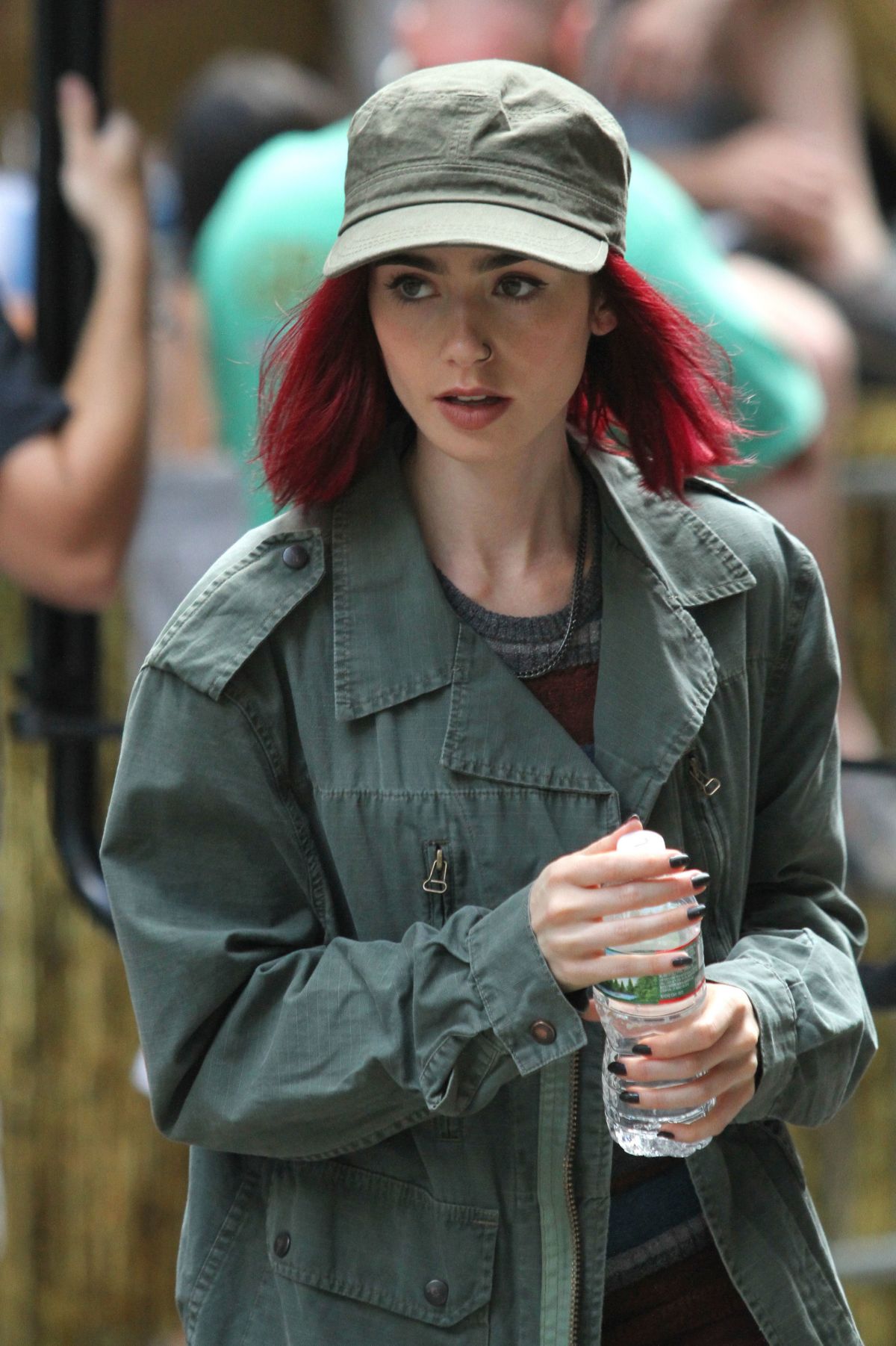 LILY COLLINS on the Set of LILY COLLINS on the Set of