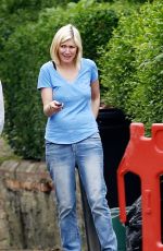 LISA FAULKNER Moving Home in North London 06/27/2016