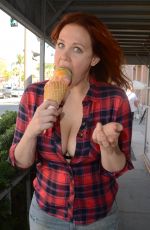 MAITLAND WARD Eating Ice Cream in Los Angeles 07/13/2016