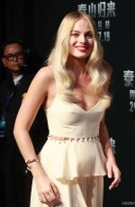 MARGOT ROBBIE at 