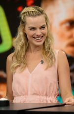 MARGOT ROBBIE on the Set of Despierta America in Miami 07/25/2016