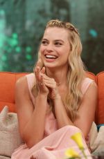 MARGOT ROBBIE on the Set of Despierta America in Miami 07/25/2016