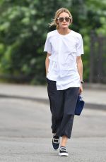 OLIVIA PALERMO Out and About in New York 07/30/2016