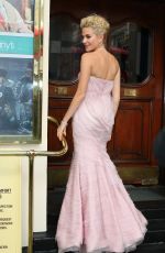 PIXIE LOTT at Breakfast at Tiffany