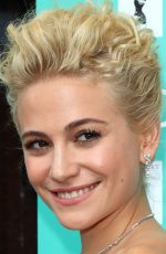 PIXIE LOTT at Breakfast at Tiffany