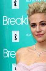 PIXIE LOTT at Breakfast at Tiffany