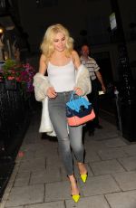 PIXIE LOTT Night Out in London 07/11/2016