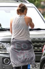 Pregnant JOOS OLIVER Out and About in London 07/08/2016