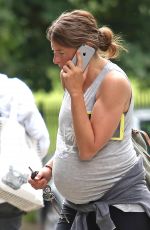 Pregnant JOOS OLIVER Out and About in London 07/08/2016