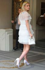 Pregnant NICKY HILTON Out for Lunch in New York 07/01/2016