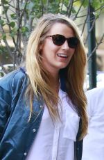 Pregnent BLAKE LIVELY Out and About in New York 07/11/2016