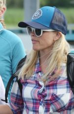 REESE WITHERSPOON Arrives at Airport in Vancouver 07/21/2016