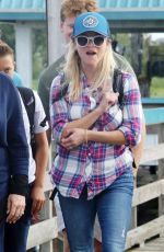 REESE WITHERSPOON Arrives at Airport in Vancouver 07/21/2016