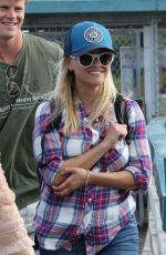 REESE WITHERSPOON Arrives at Airport in Vancouver 07/21/2016