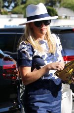 REESE WITHERSPOON Out and About in Brentwood, 07/15/2016