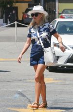 REESE WITHERSPOON Out and About in Brentwood, 07/15/2016