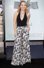 SAMMI HANRATTY at Lights Out Premiere in Los Angeles 07/19/2016