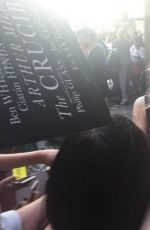SAOIRSE RONAN Signs Autographs at Walter Kerr Theater in Broadway 07/16/2016
