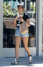 SARAH HYLAND Leaves a Starbucks in Los Angeles 07/20/2016 mix q