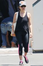 SARAH MICHELLE GELLAR Leaves a Gym in Santa Monica 07/10/2016