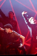 SELENA GOMEZ Performs at D