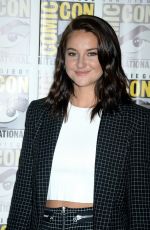 SHAILENE WOODLEY at Snowden Press Line at Comic-con in San Diego 07/21/2016