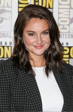 SHAILENE WOODLEY at Snowden Press Line at Comic-con in San Diego 07/21/2016