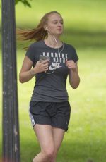 SOPHIE TURNER Out Jogging at a Parki in London 07/05/2016