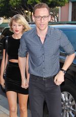 TAYLOR SWIFT and Tom Hiddleston at Hillstone Restaurant in Santa Monica 07/27/2016