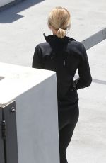 TAYLOR SWIFT at a Gym in Hollywood 07/27/2016