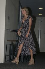 TAYLOR SWIFT Out for Dinnner in Australia 10/07/2016