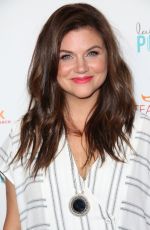 TIFFANI THIESSEN at Raising the Bar to End Parkinson’s Event in Studio City 07/27/2016