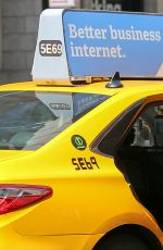 ALICIA QUARLES Hailing a Cab in New York 08/02/2016