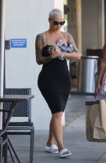 AMBER ROSE Leaves Panera Restaurant in Beverly Hills 08/18/2016