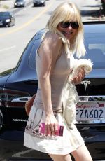 ANNA FARIS at Instyle Jennifer Klein