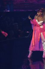 ARIANA GRANDE and NICKI MINAJ Performs at 2016 MTV VMA in New York 08/28/2016