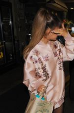 ARIANA GRANDE Shopping at Whole Foods in Beverly Hills 08/02/2016