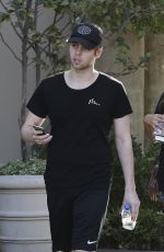 ARZAYLEA and Luke Hemmings Out and About in Los Angeles 08/05/2016