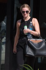ASHLEE SIMPSON Leaves a Gym in Los Angeles 08/24/2016