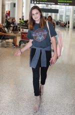 BAILEE MADISON at Toronto Pearson International Airport 08/01/2016