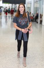 BAILEE MADISON at Toronto Pearson International Airport 08/01/2016