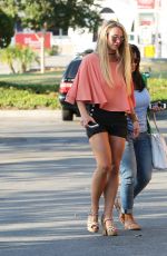 BRITNEY SPEARS Out for Lunch in Westlake 08/01/2016